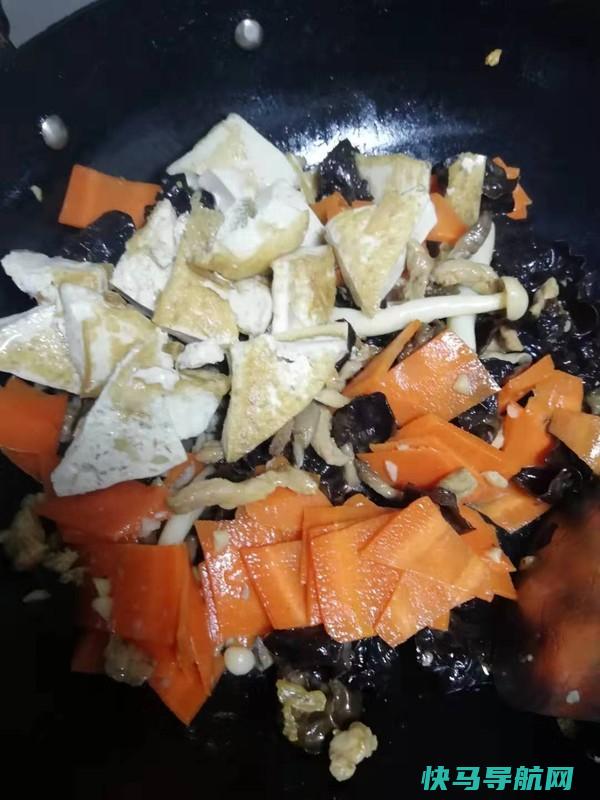 豆腐原来可以这么美味简单炒一炒，，全家