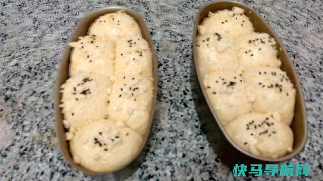 面包发硬，不拉丝加入它，不用油不用水，松软可口香喷