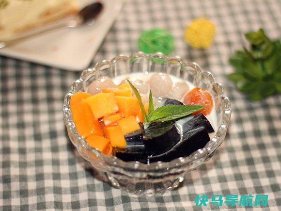 妈妈做的芒果凉粉冰品，夏日绝配，冰爽可口，吃一次就上瘾！