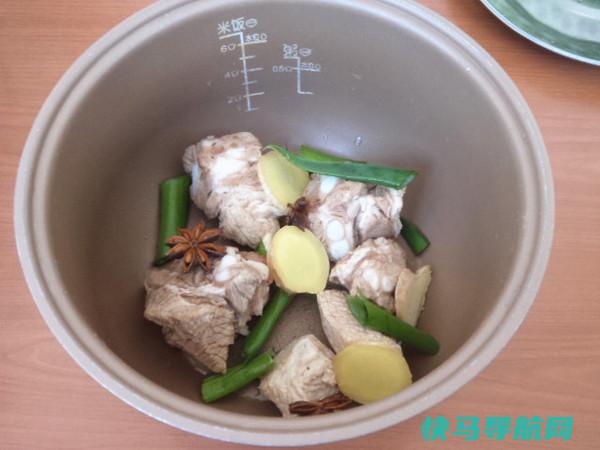 润燥补水很关键，我隔三岔五煲这汤，好喝不贵皮