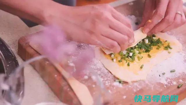 南瓜这么做香掉牙，全家都会爱上它