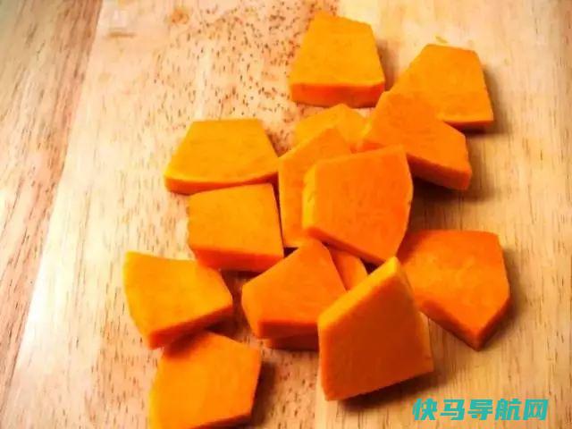 南瓜这么做香掉牙，全家都会爱上它