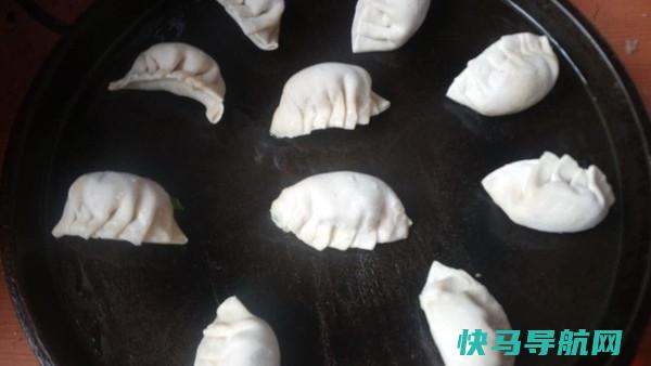 不要错把它扔了，便秘失眠都怕它，做成菜，营养又美味