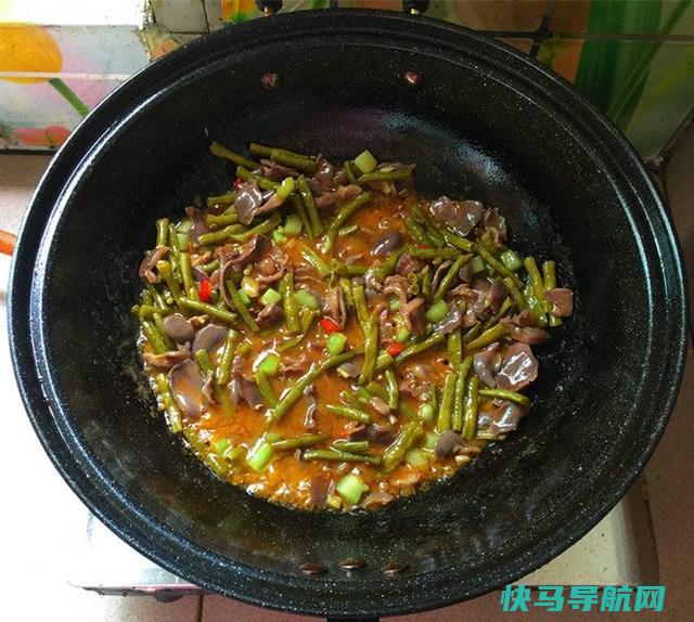 下饭菜就吃它，开胃又解腻，解馋还不上火，就着饭