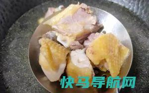 十月，我家隔三差五煮这汤，健脾暖胃又鲜美，全家都爱