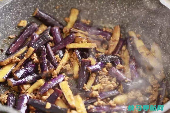 做茄子不费油，还这么