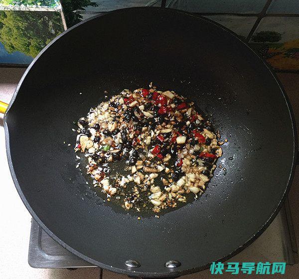 这道孔雀开屏是宴客常备，3学会，上桌倍有面儿
