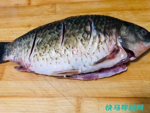 这鱼比草鱼温补，比带鱼营养，比甲鱼肉多，最