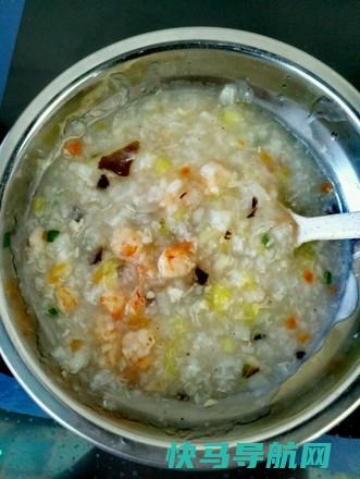 吃一碗它，等于吃6个鸡蛋，16杯果汁，当作早餐，儿子连吃3碗