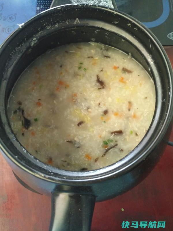 吃一碗它，等于吃6个鸡蛋，16杯果汁，当作，儿子连