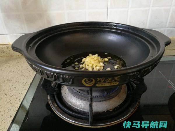炒菜花前，到底焯不焯水？经常有人做错，难怪不