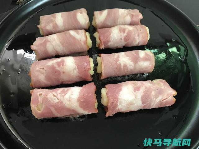 土豆除了炖炒炸，跟它，好吃又美味哦