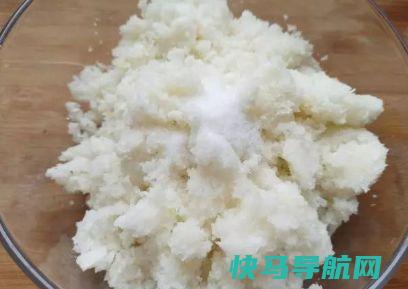 白萝卜这样做最好吃，做法超简单，出锅鲜嫩多汁，还能