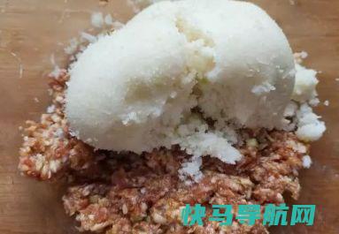 白萝卜这样做最好吃，做法超简单，出锅鲜嫩多汁，还能