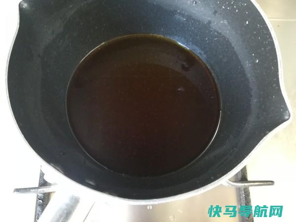 天太冷，这煲饭超适合做给孩子吃，，营养解馋，孩