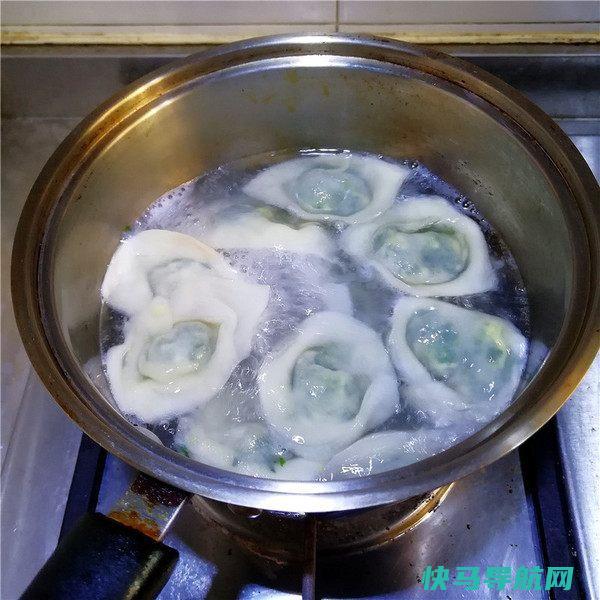 头天晚上准备好，一早就能吃上美味的馄饨，老公