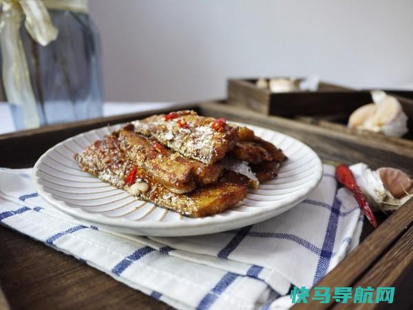 带鱼这样做，不腥不腻也不散，孩子隔三差五就要我做