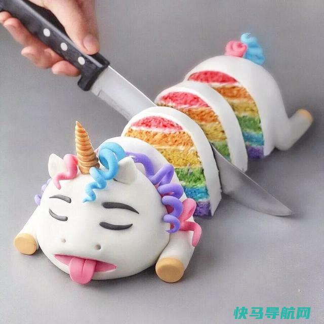 蛋糕做的这么可爱，还让人吃吗