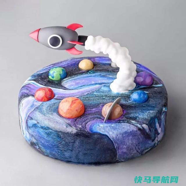 蛋糕做的这么可爱，还让人吃吗