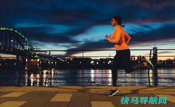 冬天晨跑好还是夜跑好？冬天晨跑要注意什么